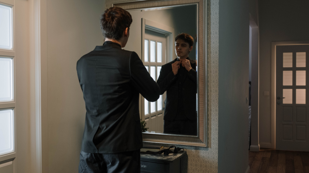 Confidence Mirror